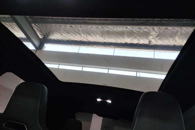 Used CHANGAN UNI-T 2023 Second-Generation 1.5T Prestige Model