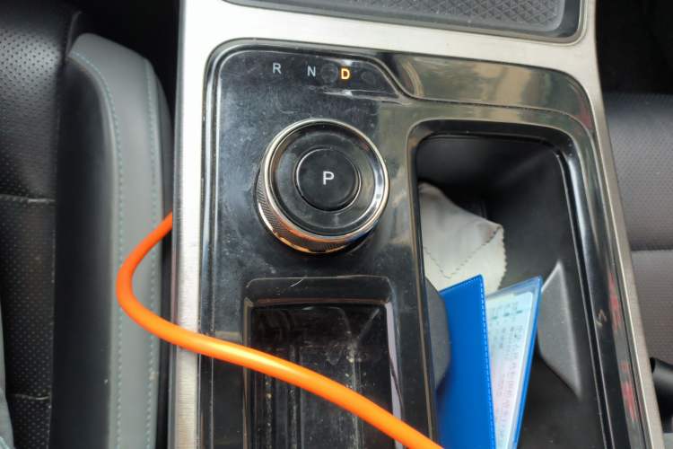 Used Hycan Z03 2022 510 km Range Trendy Cool Version 135 kW 63.98 kWh
