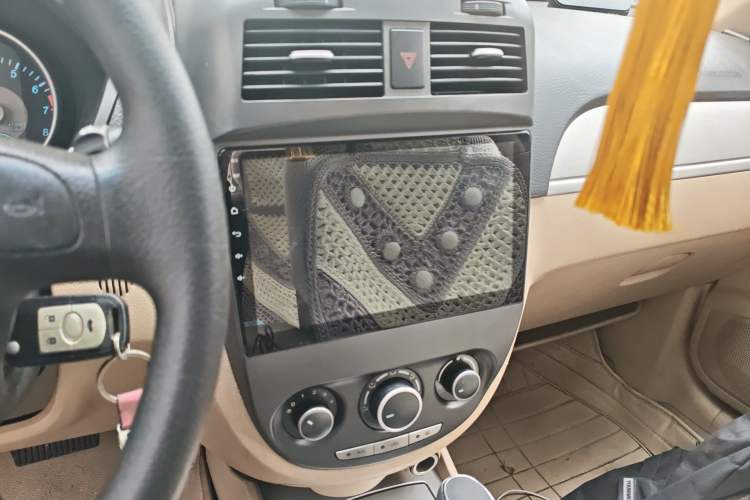 Used Buick Excelle 2013 1.5L Automatic Classic Model
