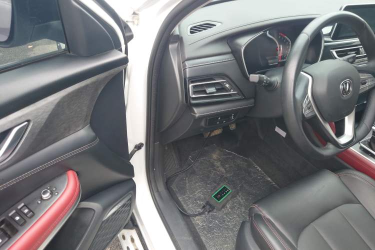 Used CHANGAN CS75 2022 Blue Whale Edition 1.5T DCT Prestige Model Driver Seat