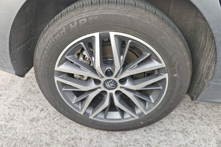 Used BYD Qin PLUS 2024 Honor Edition EV 420KM Leading Model