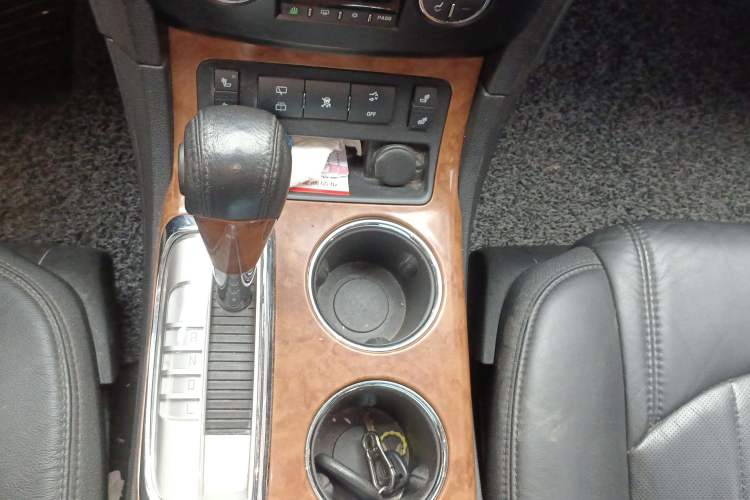 Used Buick Enclave 2010 3.6L Elite Edition