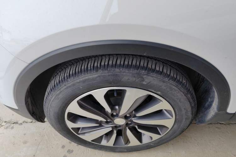 Used Buick Encore 2018 18T Automatic Two-Wheel Drive Urban Elite Model
