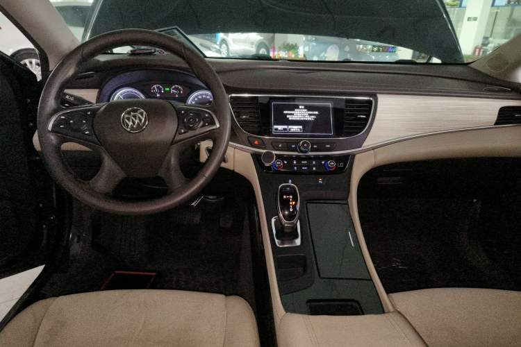 Used Buick LaCrosse 2018 30H Elite Edition