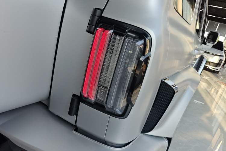 Used Cyberspace Tank 300 2021 2.0T Cyber Tank