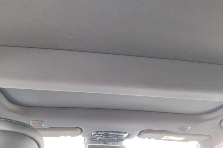 Used Chery Fulwin A9L 2025 Model, Four-Wheel Drive High-Energy Peak Edition Headliner