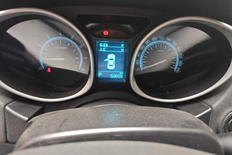 Used GAC Trumpchi GS5 Super 2016 2.0L Automatic Two-Wheel Drive Anniversary Edition Odometer Close Up