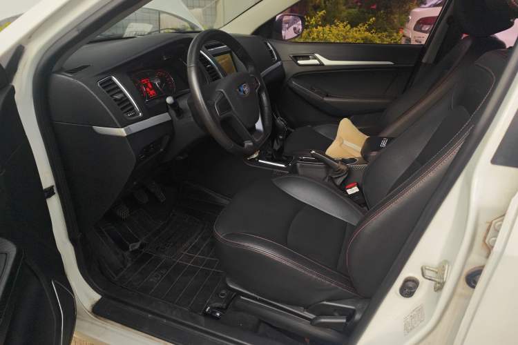 Used Geely Auto Vision 2016 1.5L Manual Happiness Edition Driver Seat