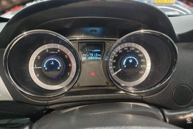 Used Foday Landfort 2016 1.9T Diesel Two-Wheel Drive Elite Edition 5 Seats