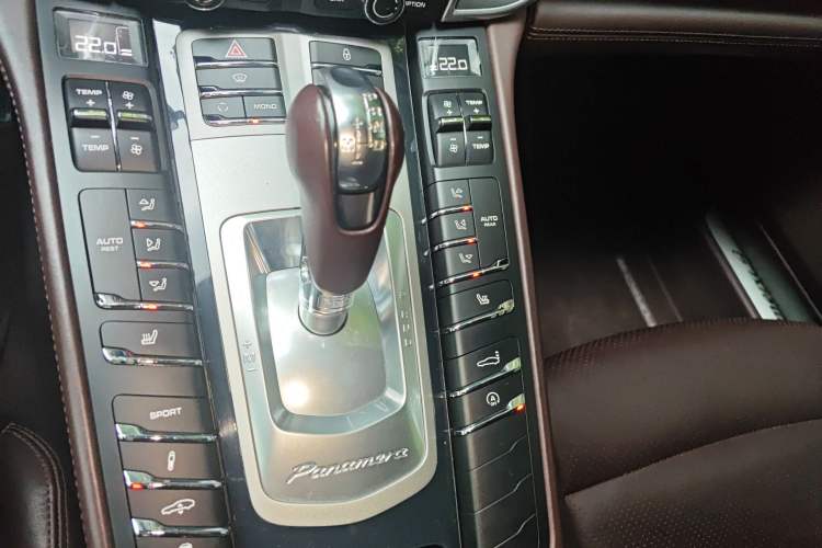 Used Porsche Panamera 2010 Panamera 4 3.6L Gear Lever