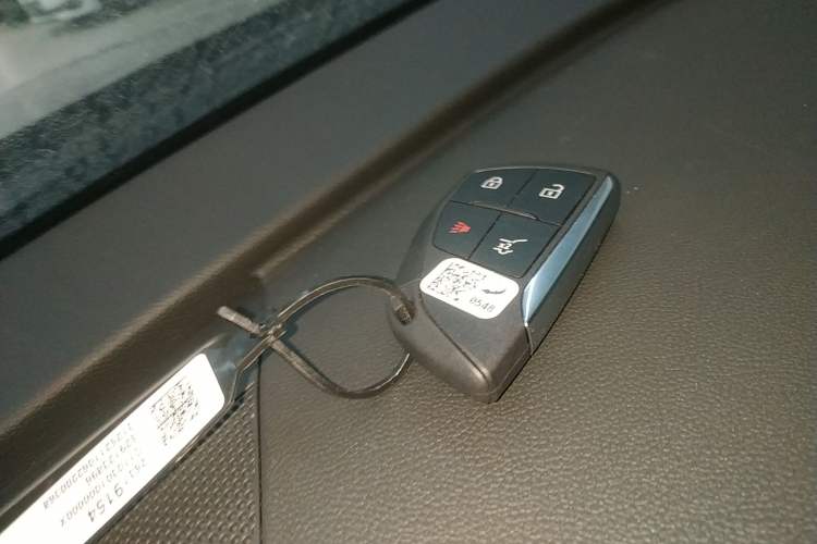 Used Buick Envision 2026 Model Equinox Plus 28T Two-Wheel-Drive Platinum Edition
