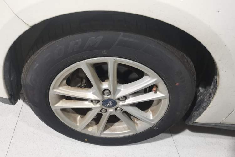 Used Ford Focus 2015 Sedan 1.6L Automatic Trend Model