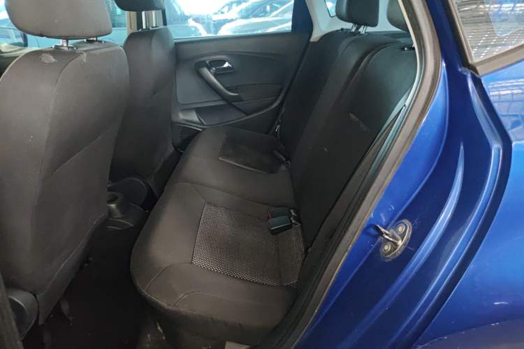 Used Volkswagen Polo 2011 1.6L Automatic ZhiShang Version Left Rear Seat