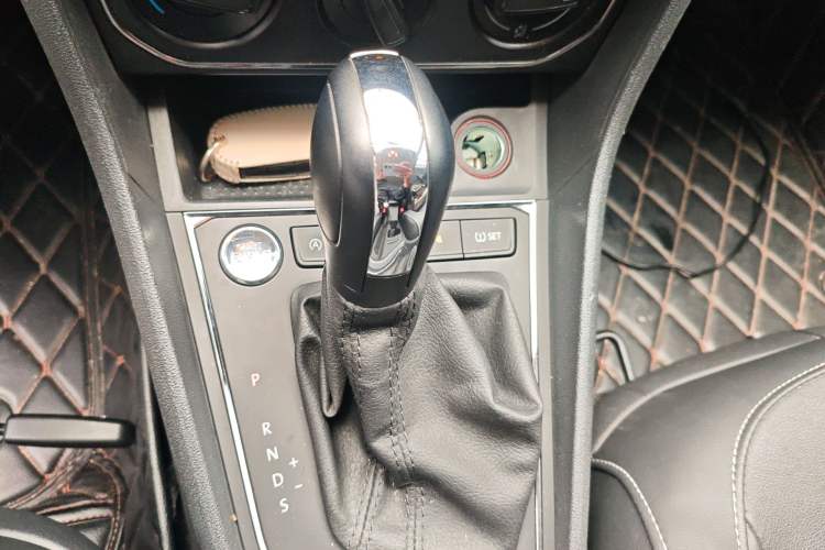 Used Volkswagen Lavida 2018 Classic 1.5L Automatic Comfort Edition China VI Standard
