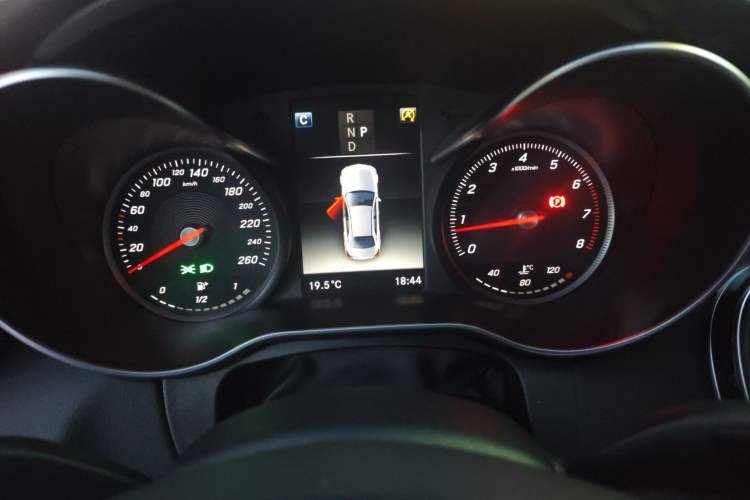 Used Mercedes-Benz C-Class 2018 C 180 L Fashion Edition Sport Version
