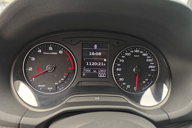 Used Audi Q2L 2020 35 TFSI Fashion Dynamic Model
