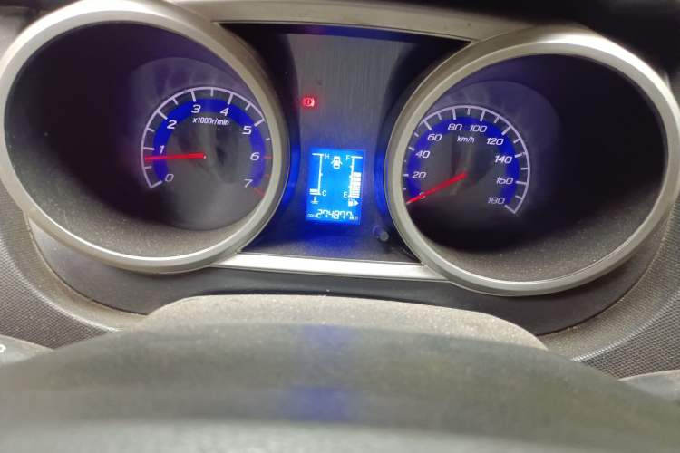 Used CHANGAN KAICHENG Ounuo S 2012 1.3L Elite Version Odometer Close Up