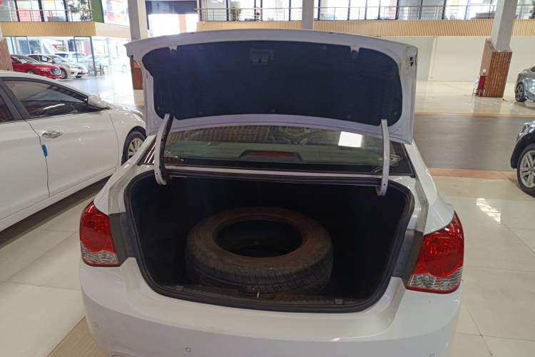 Used Chevrolet Cruze 2013 1.8L SE AT