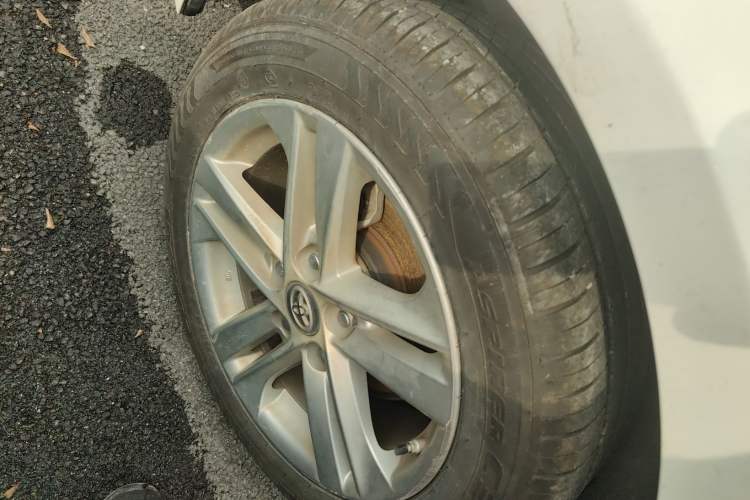 Used Toyota Levin 2022 Facelift TNGA 1.5L CVT Progressive Edition Right Rear Wheel Hub