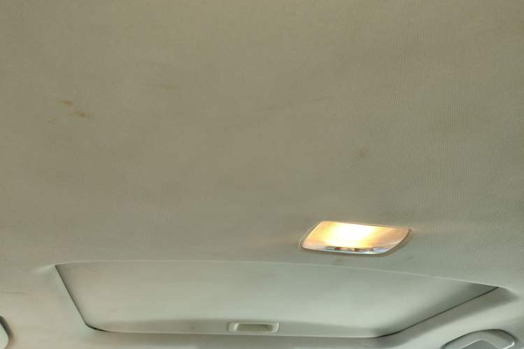 Used Honda CR-V 2012 2.4L four-wheel drive luxury version
