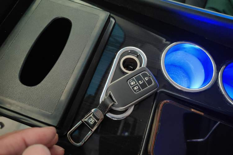 Used Honda Elysion 2016 2.4L Supreme Edition Interior 1