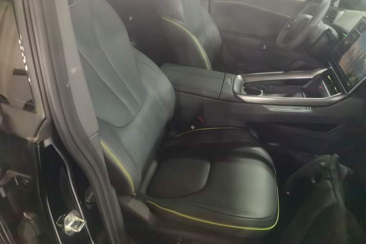 Used ARCFOX Alpha S5 2025 Facelifted 668MAX Divine Journey Edition 200kW
