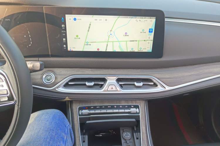 Used Landian E5 2023 1.5L DE-i 100KM Zhenxiang Edition 7-Seater