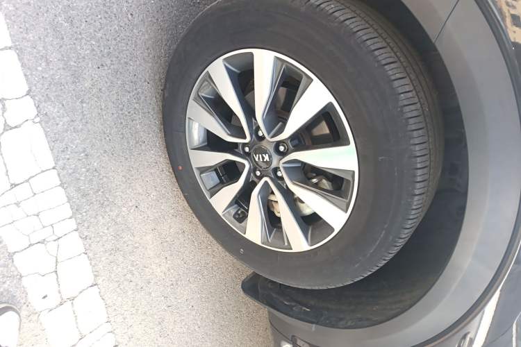 Used Kia KX7 2017 2.0T Automatic Two-Wheel Drive GLS 7-Seater