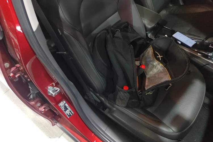 Used Chevrolet Malibu 2018 530T Automatic Luxury Edition Right Front Seat