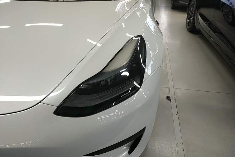 Used Tesla Model 3 2022 Rear-Wheel-Drive Version
