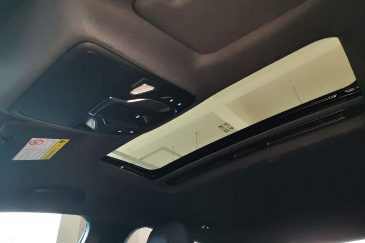 Used MG 7 2023 1.5T DCT Luxurious Supreme Edition