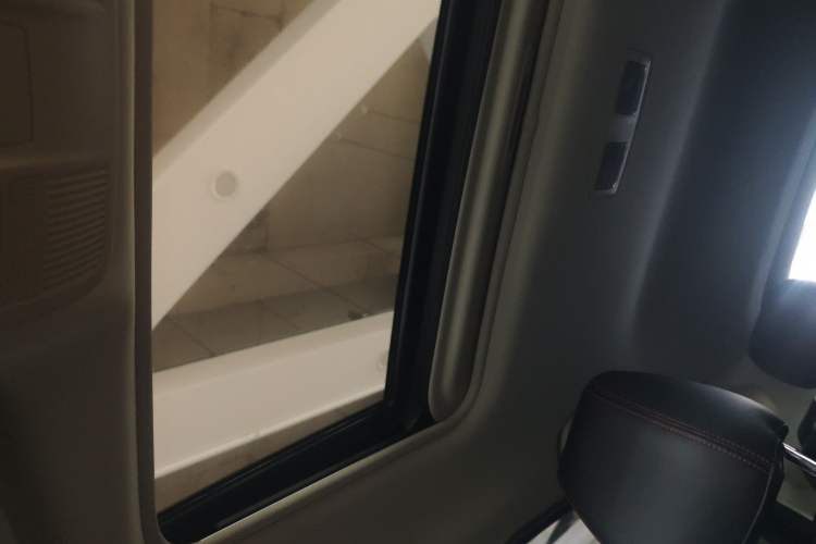 Used Mazda CX-5 2021 2.0L Automatic Two-Wheel Drive Smart Version
