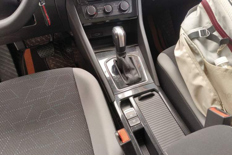 Used Jetta VS7 2022 280TSI Automatic Trend Edition
