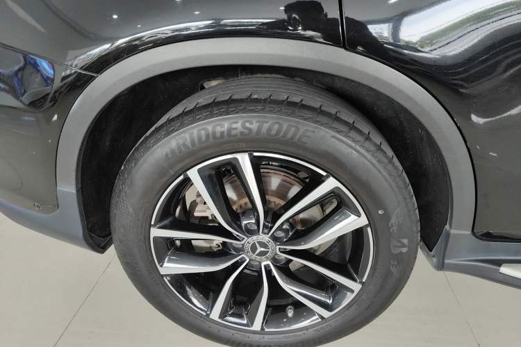 Used Mercedes-Benz GLC 2022 Second Facelift GLC 260 L 4MATIC Luxury Edition
