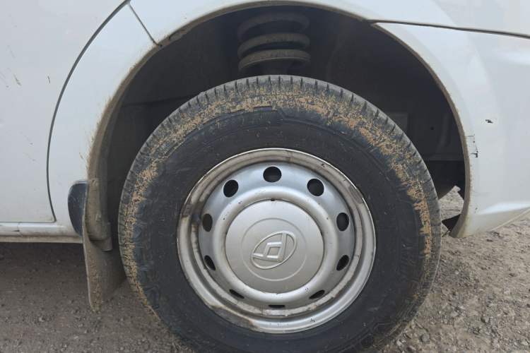 Used SAIC MAXUS Xintu V80 2021 2.0T Manual Classic Aoyuntong Long Wheelbase High-Roof 6/7/8/9-Seater