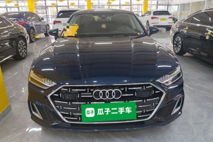 Used Audi A7L 2022 55 TFSI quattro S-line Zhiyuan Crystal Flow Package
