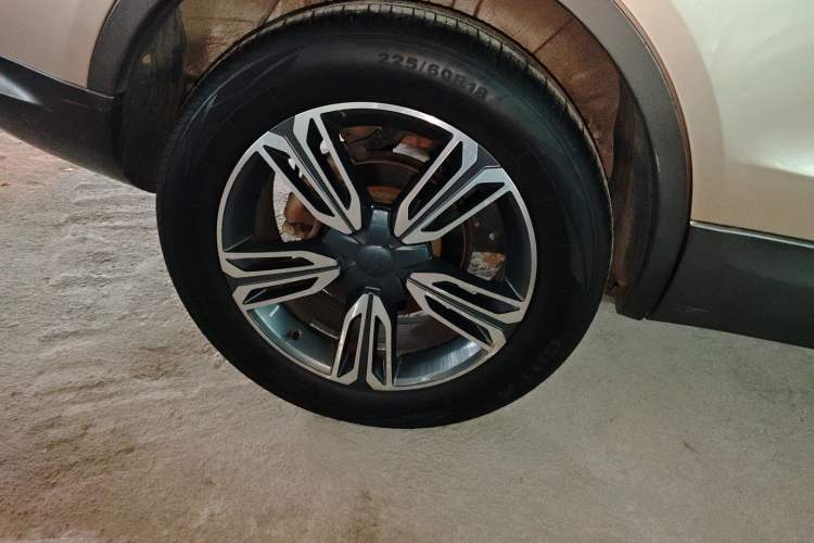 Used Leopaard CS10 2017 2.0T Automatic Luxury Edition
