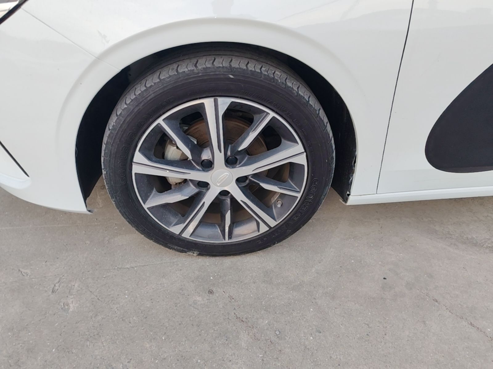 Geely Auto Emgrand 2023 4th Generation Champion Edition 1.5L CVT Flagship Model — снимка 10