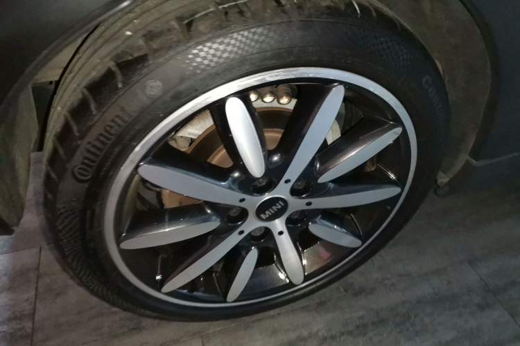Used MINI 2019 1.5T COOPER Classic Edition