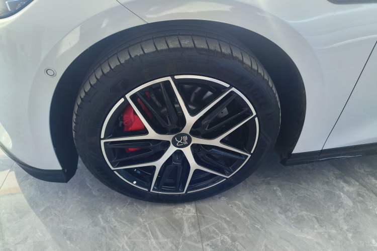 Used BYD Han L 2025 EV Four-Wheel Drive LiDAR Flagship Model
