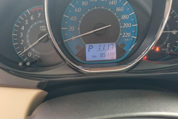 Used Toyota YARiS L Zhi Xuan 2015 1.5E Automatic Charm Edition
