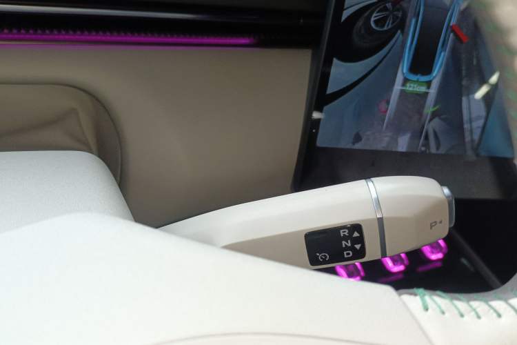 Used Deepal L07 2024 230Max Qiankun Intelligent Driving ADS SE Range-Extended Version