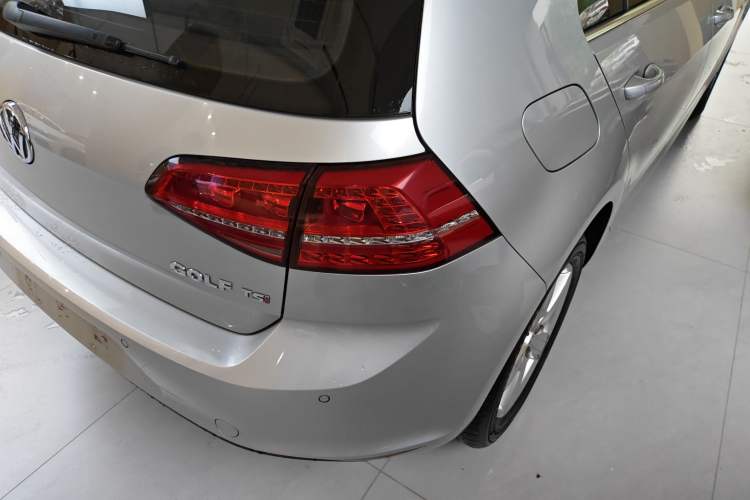 Used Volkswagen Golf 2014 1.4TSI Automatic Comfort Model Exterior 3