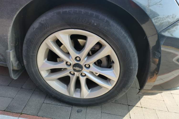 Used Chevrolet Malibu XL 2018 530T Automatic Ruiyi Edition Right Front Wheel Hub