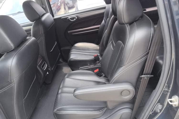 Used GAC Trumpchi M6 2021 PRO 270T Automatic Luxury Edition Left Rear Seat