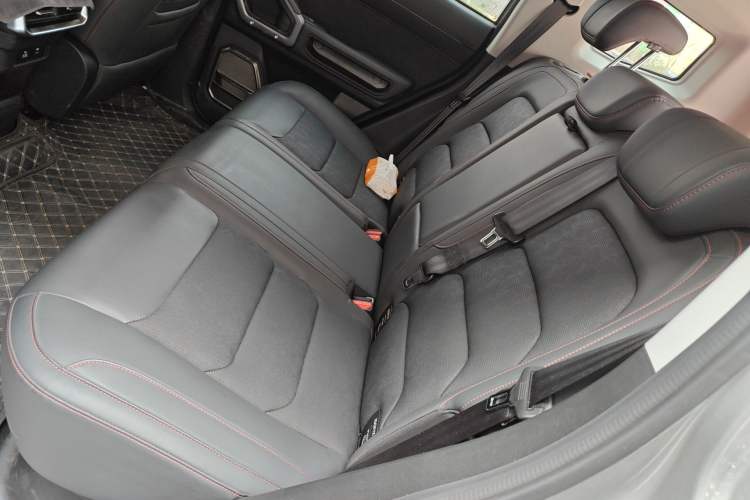 Used JETOUR Traveler 2023 2.0T All-Wheel-Drive CrossPRO