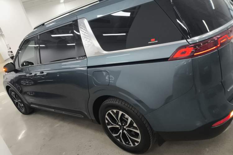 Used Kia Carnival 2021 2.0T Flagship Edition
