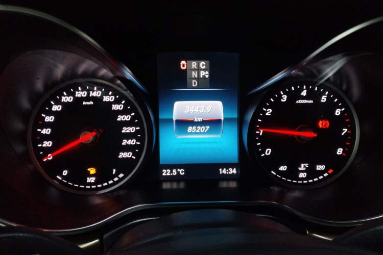 Used Mercedes-Benz V-Class 2020 V 260 L Long-wheelbase Luxury Edition