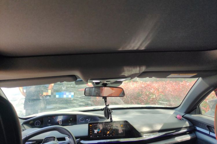 Used CHANGAN UNI-V 2022 1.5T Prestige Version