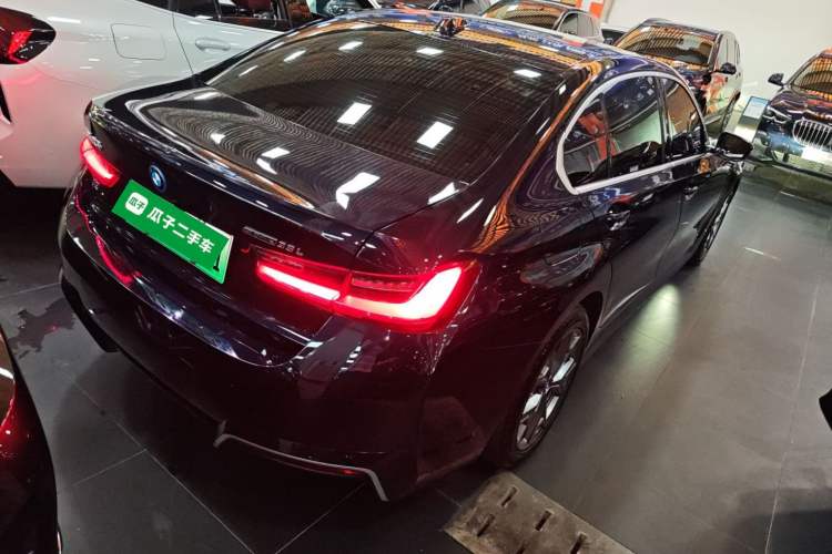 Used BMW i3 2022 eDrive 35 L Rear Right 45 Deg